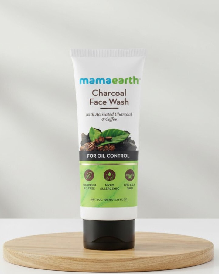 Mamaearth Charcoal Face Wash (100ml) | Activated Charcoal & Coffee সহ, তেল নিয়ন্ত্রণ ও গভীর পরিষ্করণে সেরা-100ml