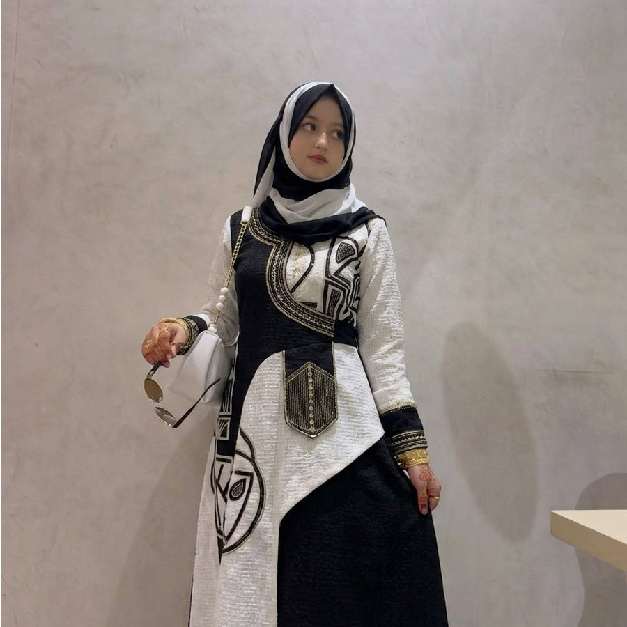 Premium Dubai Cherry Borka"2