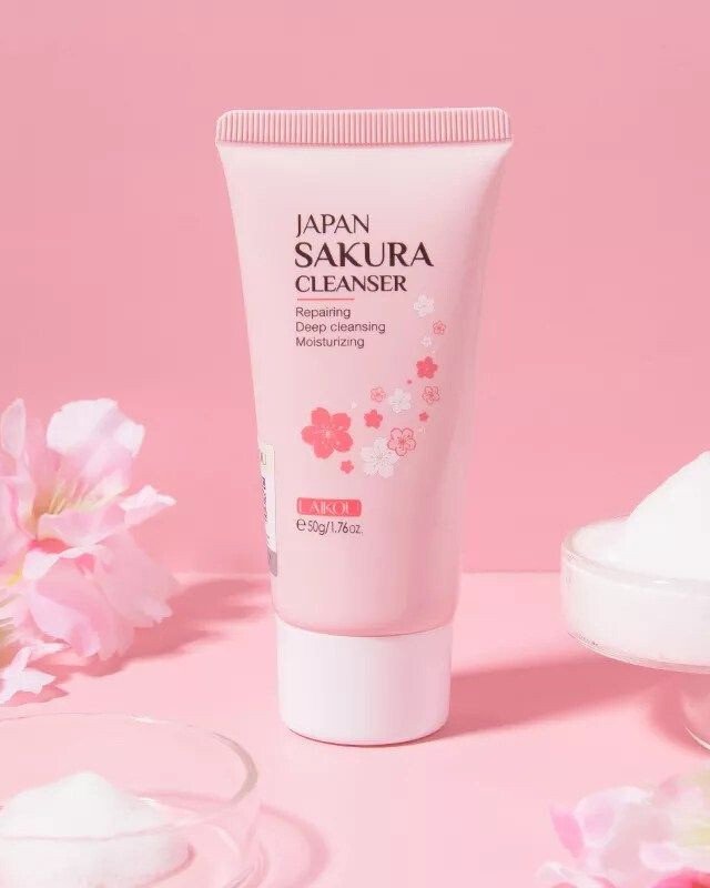 Japan Sakura Cleanser | ডিপ ক্লিনজিং, রিপেয়ারিং ও ময়েশ্চারাইজিং ফেসিয়াল ওয়াশ-100g